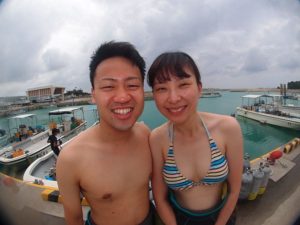 9月28日タカヒロさんとジェシンさん沖縄の思い出に久しぶりのクマノミ体験ダイビング