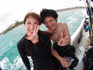 10月14日タケシさんとユウミさんの珊瑚礁シュノーケル