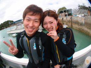10月14日シゲキさんとアヤさんの珊瑚礁シュノーケルIN沖縄