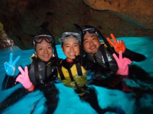 青の洞窟体験ダイビング　青の洞窟シュノーケル　2014年8月22日のお客様