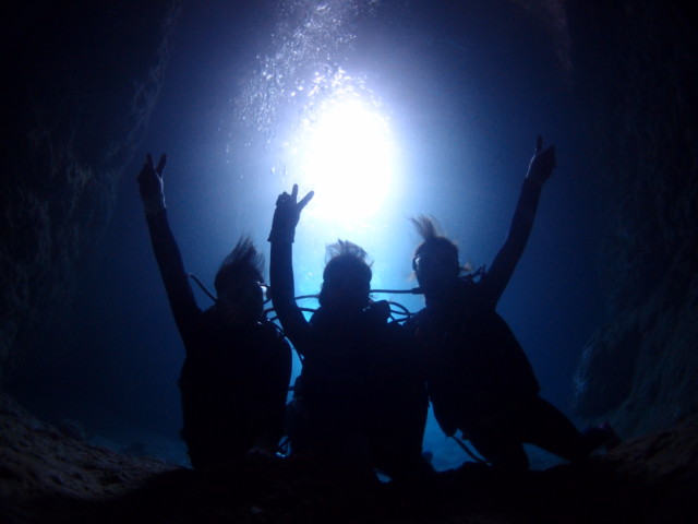 沖縄　青の洞窟で初めてのダイビング　2019年4月21日のお客様