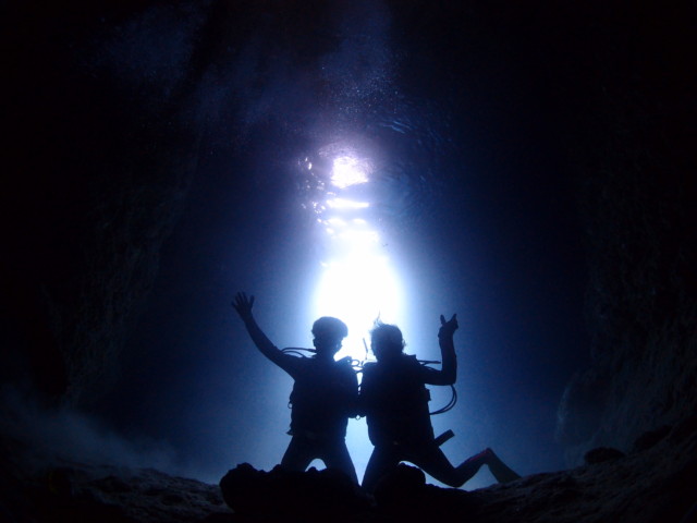 沖縄　青の洞窟　ダイビング2019年11月16日のお客様